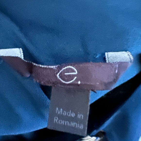 Teal, white and gold print bubble tank size 20 - Picture 3 of 6